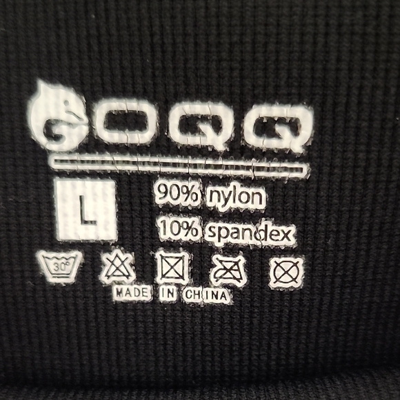 Black Full-Length Form-Fitting Leggings - Picture 2 of 7